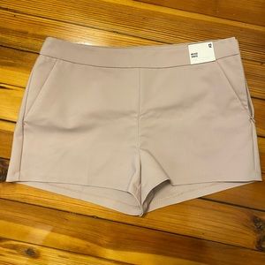 NWT Express Mid-Rise Shortie
